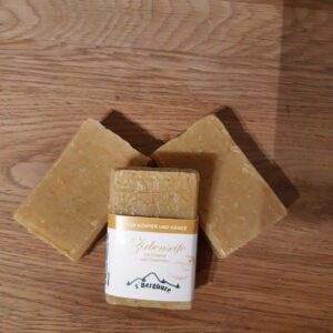 Zirbenseife als Peeling